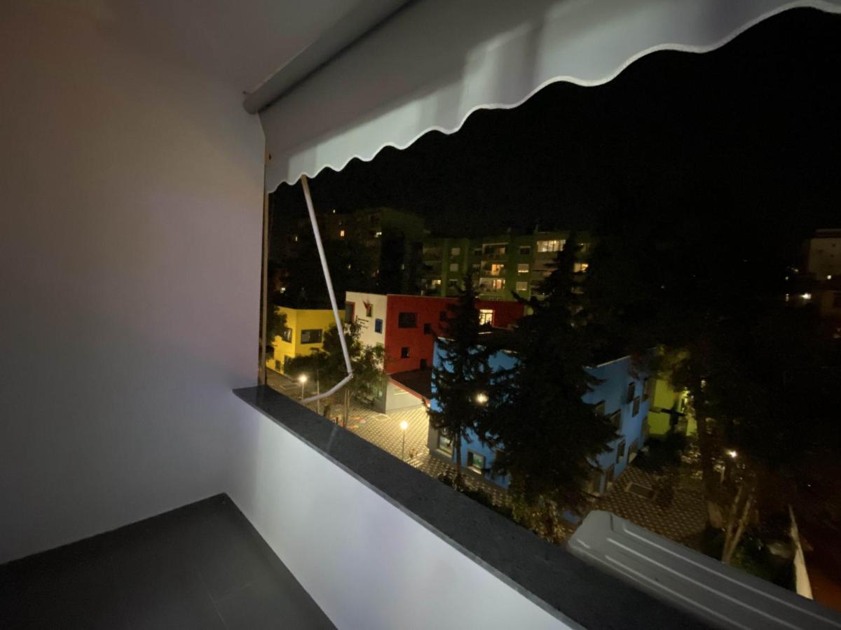 Komatas Modern Apartments In Bllok Area Tirana Exterior foto